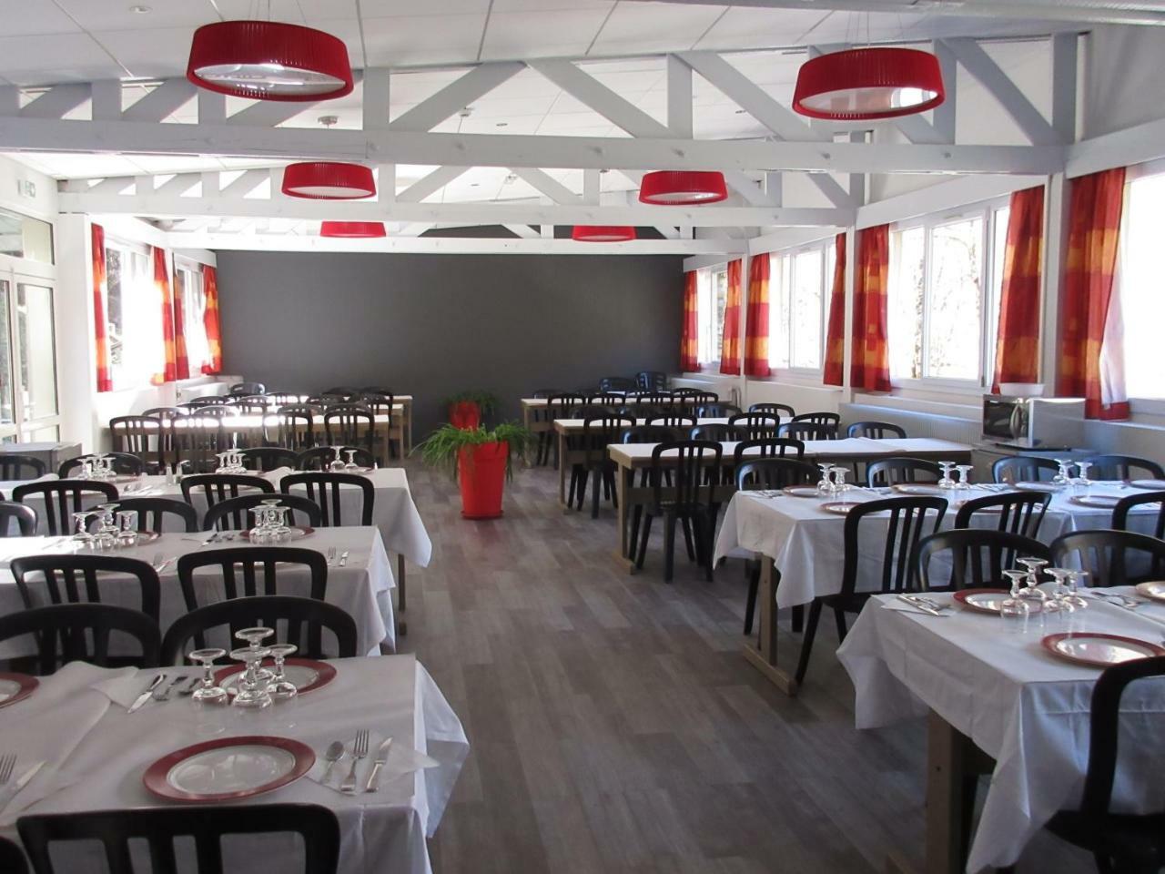 Village vacances de Marc Auzat Extérieur photo