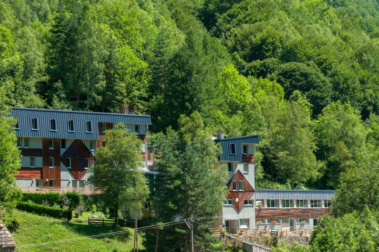 Village vacances de Marc Auzat Extérieur photo